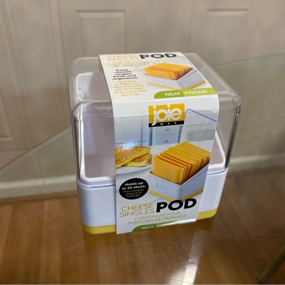 Joie Moo Pod  Sliced Cheese Storage Container for Fridge . - Picture 6 of 7
